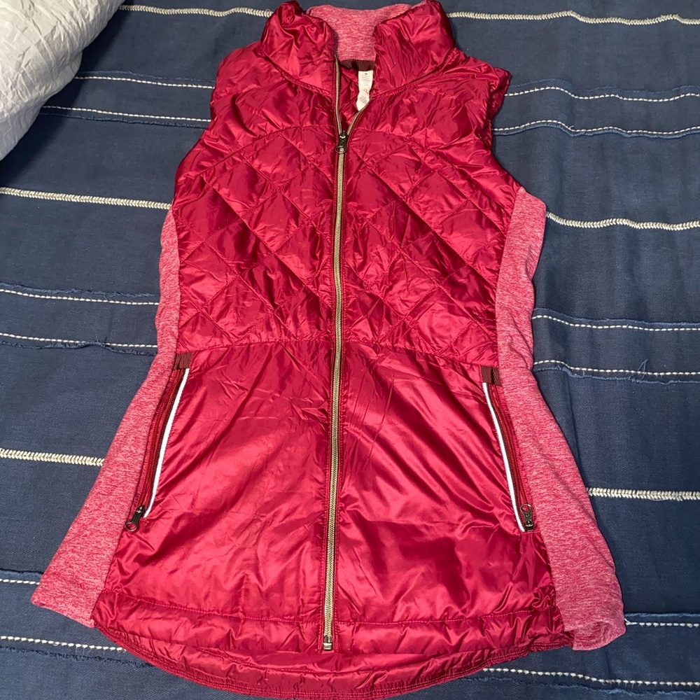 Super cute windbreaker vest from Lululemon